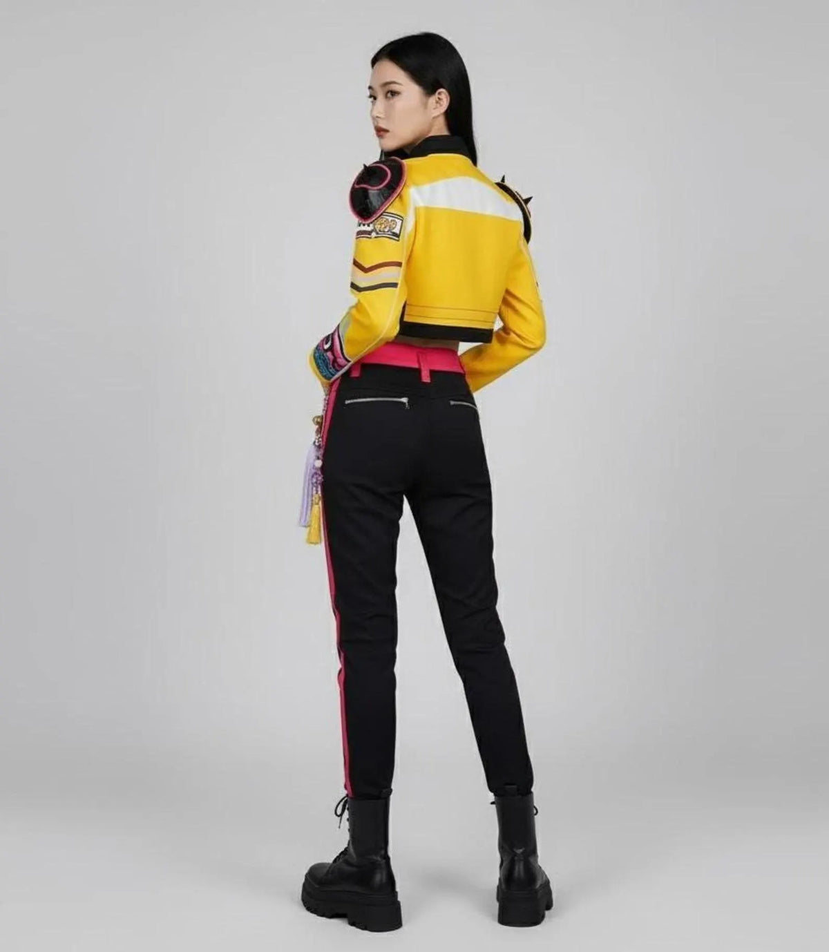 HUNTRX Rumi Full Costume Set